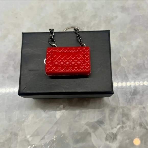 Inspired purse Keychain/Charm - Picture 3 of 4